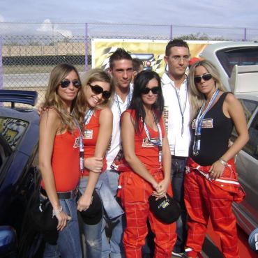 Donne e motori show