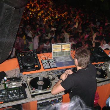 Guendalina -Luca Agnelli 07-06-2008